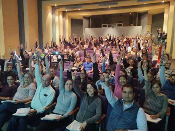 Jóvenes empresarios inspirados de la franquicia ActionCOACH de México a activar el círculo de la abundancia