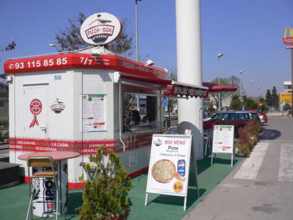 Pizza Box Artesanal presenta su nuevo KIOSCO PIZZERIA