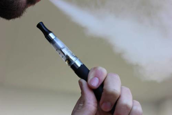 EEUU apuesta por el cigarrillo electrónico en la lucha contra el tabaquismo