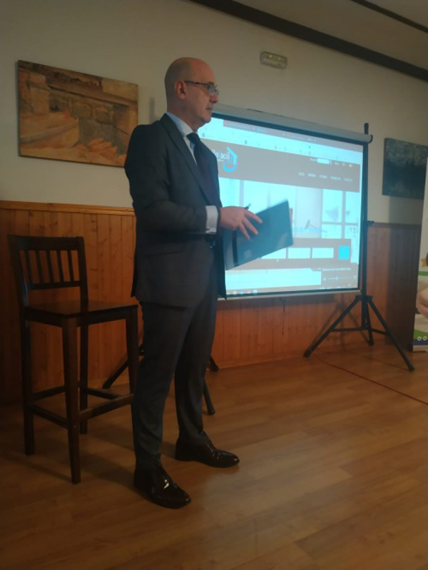 Éxito en la convención nacional con la franquicia Alquilofacil