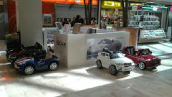 Inauguración Babycar centro comercial Gran Casa en Zaragoza