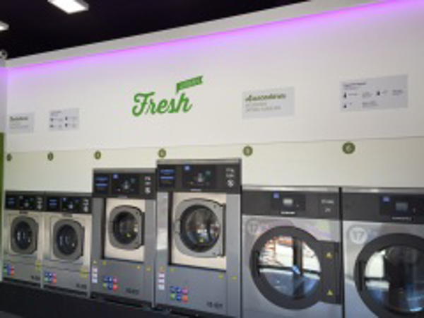 Inauguración Lavandería Fresh en Barcelona