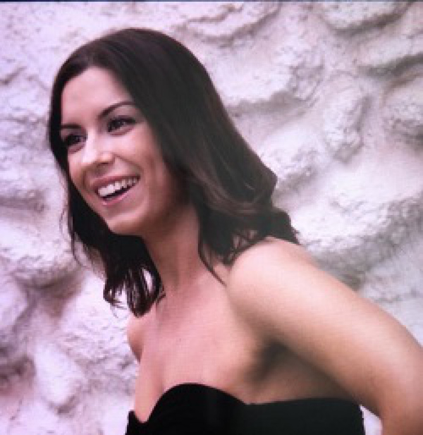 Romina Sanchéz, una emprendedora dispuesta a unir corazones con la franquicia Amor Ideal