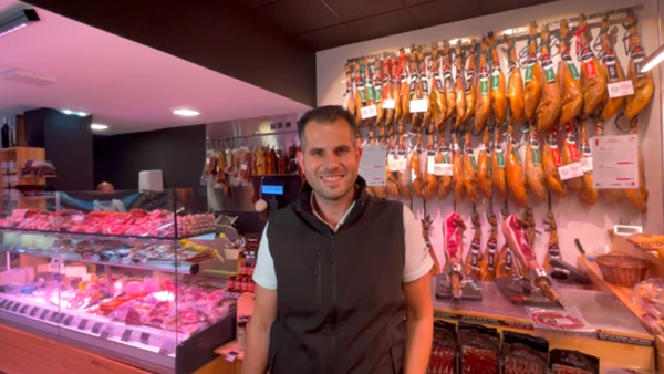 Iluminación LED especial para jamón, un negocio siempre en auge.