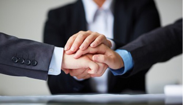 ARBITRAJE PARA RESOLVER CONFLICTOS en franquicia Realty Plus