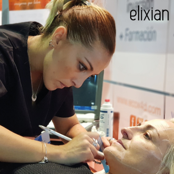Éxito de la franquicia Elixian estética avanzada en la feria de Franquishop en Sevilla