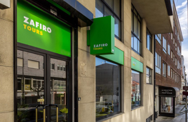 Zafiro Tours suma 5 oficinas en febrero