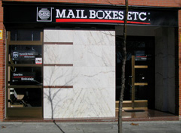 Mail Boxes Etc. abre las puertas en Madrid de su franquicia número 16