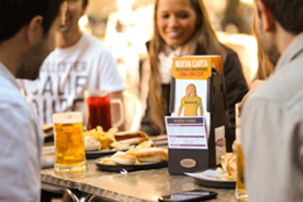 Las franquicias 100 Montaditos refuerzan su presencia en Alicante