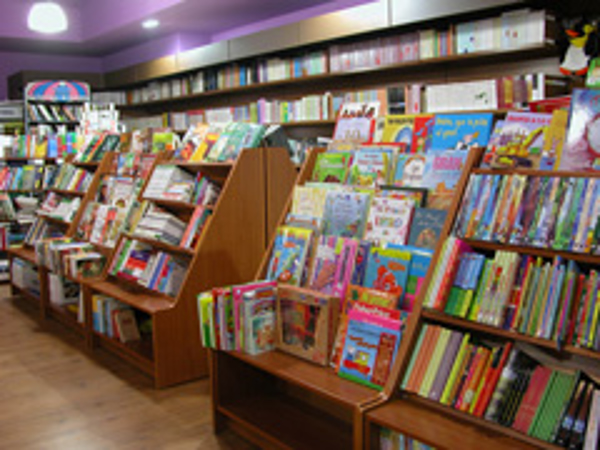 Ler Librerías inaugura una nueva franquicia de encuentro cultural en A Coruña