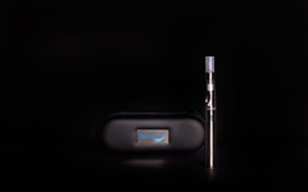 La red de franquicias Blankea2 presenta su Cigarrillo electrónico