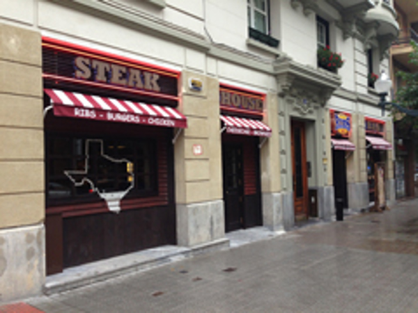 Ribs inaugura su nueva franquicia en Bilbao