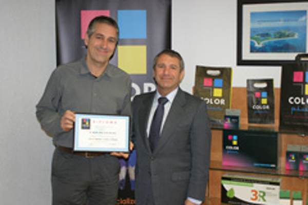 La franquicia Color Plus Durango finaliza su curso de formación