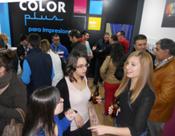 Se inaugura la franquicia Color Plus Andorra Teruel