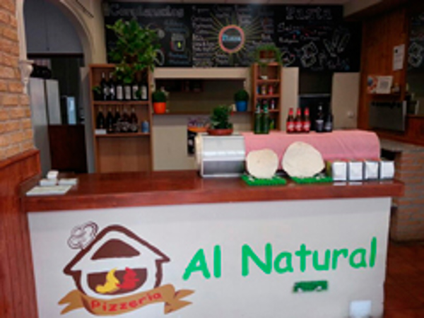 Nueva apertura de las franqucias de pizzería Al Natural en Úbeda