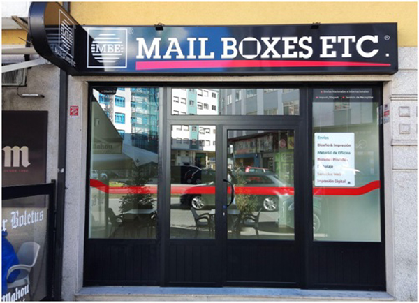 Mail Boxes Etc. inaugura nueva franquicia en Lugo