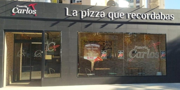 Pizzerías Carlos suma dos nuevas  aperturas de franquicias.