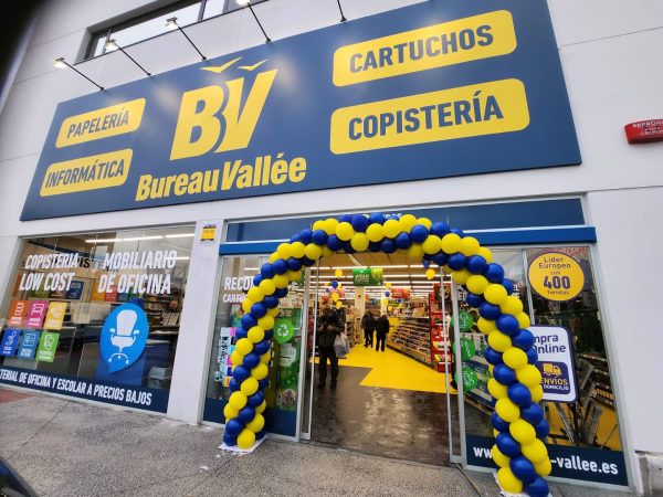 BUREAU VALLÉE SE AFIANZA  CON SU SEGUNDA TIENDA EN EL PAÍS VASCO