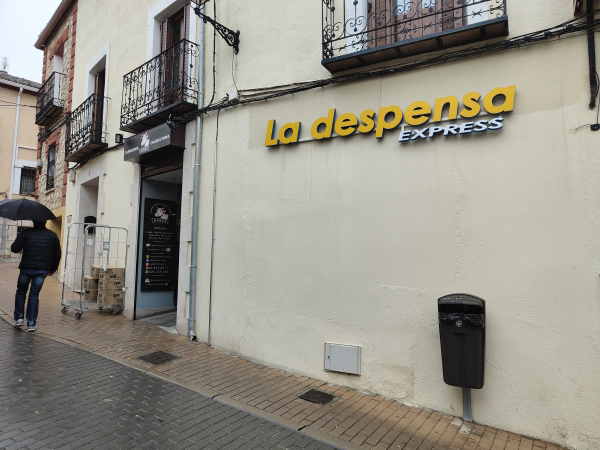 Nueva apertura de supermercado franquicia La Despensa Express