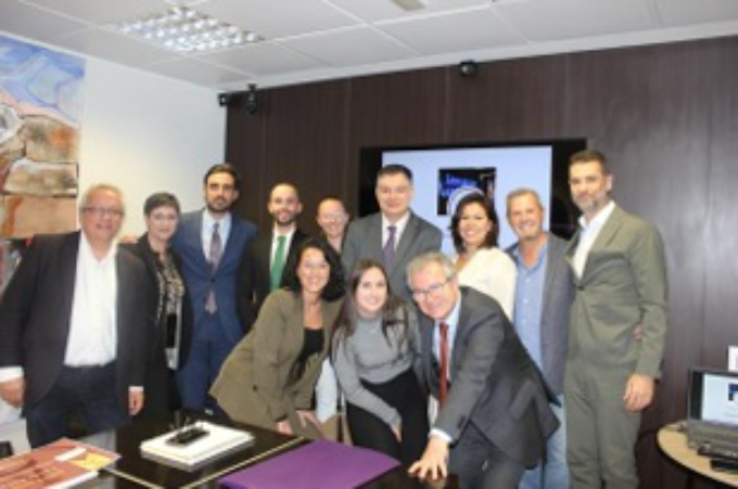 Nueva promoción de directores de despachos asociados a la franquicia Área Jurídica Global.