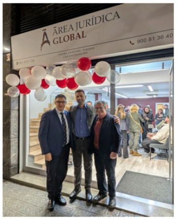 Apertura de un nuevo despacho de la franquicia Área Jurídica Global.