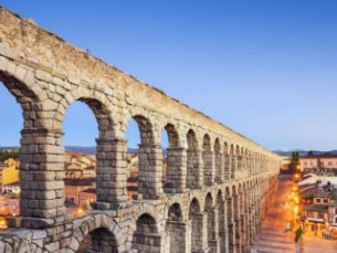 La franquicia Nexo Fincas llega a Castilla y León: Franquiciadores líderes en gestión de comunidades y adaptación a las nuevas reformas legales