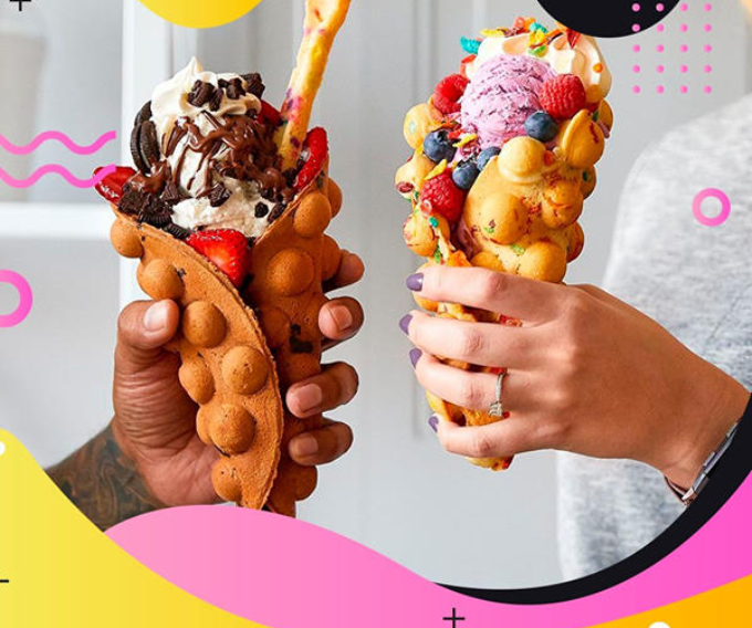 Dulces burbujeantes y hielo a la plancha: el dúo perfecto con la franquicia Lloly