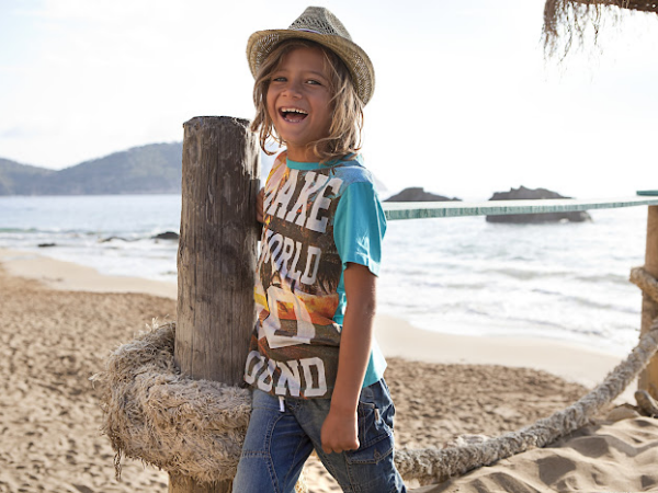 ¿Por qué elegir abrir una tienda de moda infantil con la franquicia Grupo Reprepol?