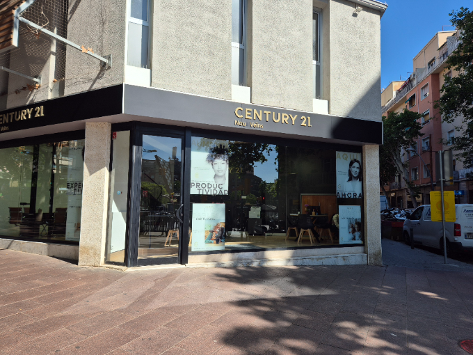 La franquicia Century 21 España continúa su expansión en Barcelona con la apertura de la agencia CENTURY 21 Nou Veïns