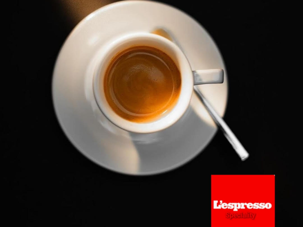 L,espresso Speciality la franquicia take away, delivery, street ffod de Italia mas rentable desde sólo 20m2