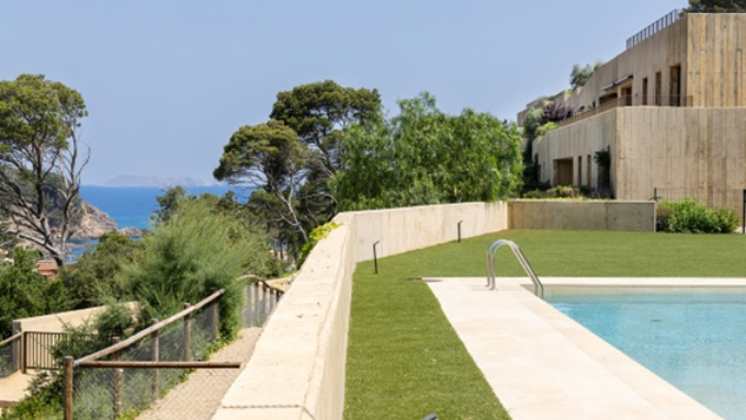 Century 21 España amplía su cartera de inmuebles en la Costa Brava con incorporación de  “Jardines Sa Riera”