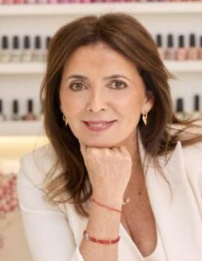 Entrevista a Mary Oaknin, franquicia D-uñas