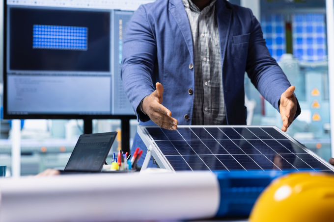 Asegura tu futuro profesional con Aura Franquicias