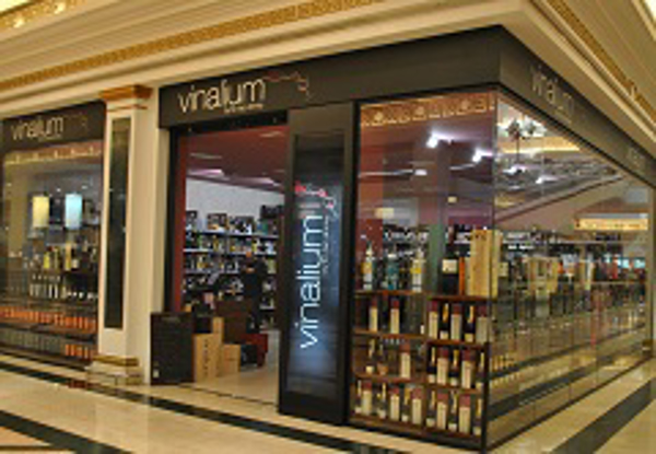 Vinalium, la franquicia de tiendas de vino, supera los 40 establaciemientos
