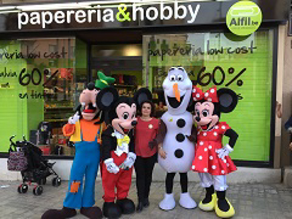 La franquicia Alfil celebra su primer Aniversario en Lleida 