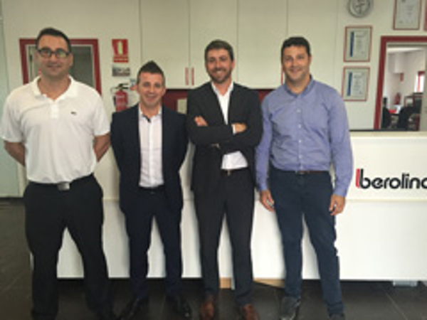 Los representantes de Kyocera realizan una visita a la Central de franquicias Berolina