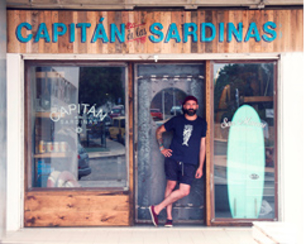 La franquicia La Sureña estrena “Capitán de las Sardinas” 