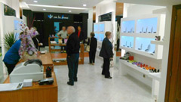 Son Tus Aromas abre su nueva franquicia en Lalin, Pontevedra