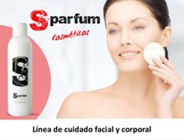 Cosmética de la franquicia Esse Parfum, salud para tu piel tras maquillajes dañinos