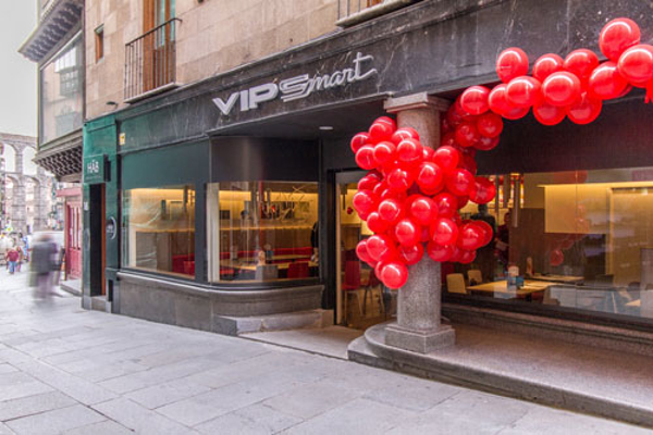 La red de franquicias VIPSmart llega a Segovia