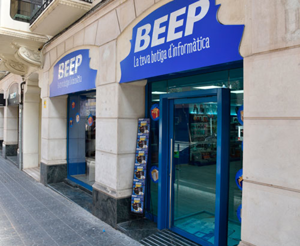 BEEP abre una nueva franquicia de informática en el centro de Tarragona