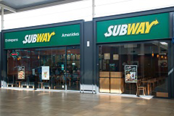 Subway inaugura su franquicia número 60 en España