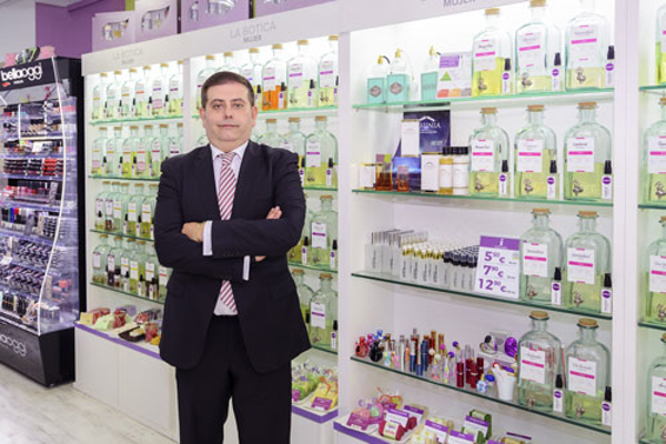 La Botica de los Perfumes galardonada con el Premio Nacional El Suplemento 2017 en la categoría Franquicia