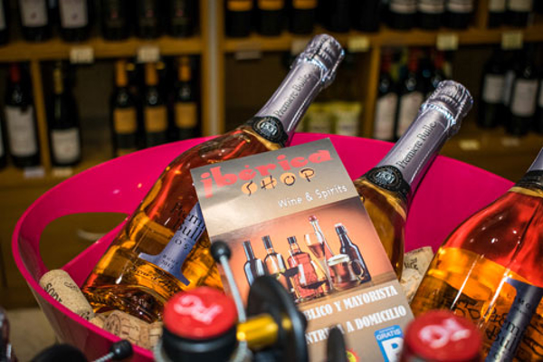¿Tienes claro a que temperatura se toma el vino? La franquicia Ibérica Shop nos lo cuenta