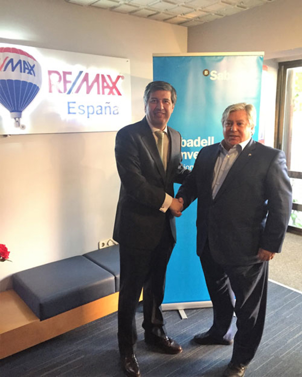 La franquicia Re/max España y Banco Sabadell renuevan su acuerdo de colaboración para la financiación en la compra de vivienda