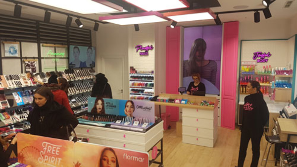 Flormar abre en España su primera concept store 