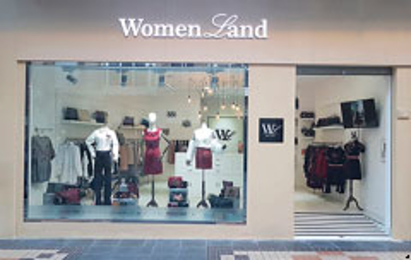 La franquicia de moda parisina WomenLand, se encuentra en pleno proceso de crecimiento y lanza su vídeo promocional 
