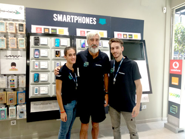PhoneHouse inaugura su segunda tienda en Santiago de Compostela (La Coruña)