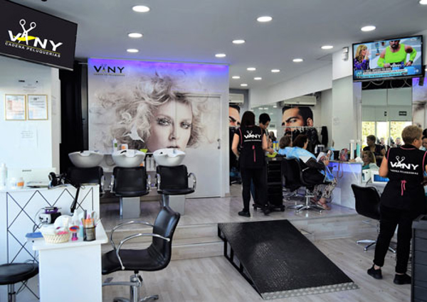 La red de franquicias Vany Peluquerías abrirá 100 peluquerías hasta el 2020