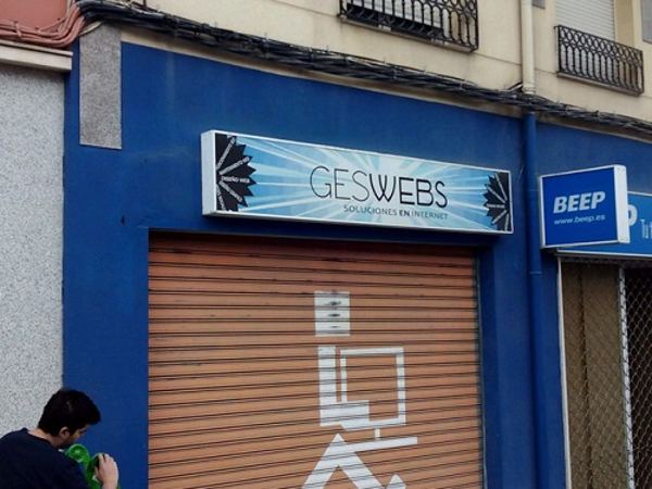 Gran apertura en Salamanca de la franquicia Geswebs